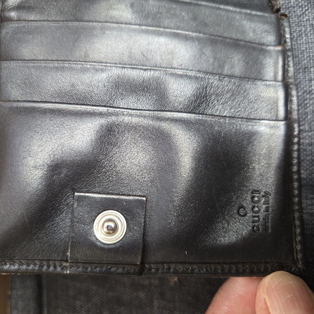 Gucci Monogram Wallet with Red and Green Stripe - Picture 10 of 13